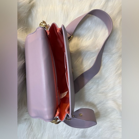 Mersi Saddle Crossbody Bag - Picture 4 of 6